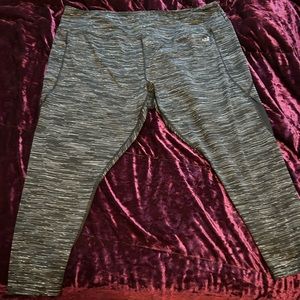 BCG capri workout leggings with see through section on leg! 3x!